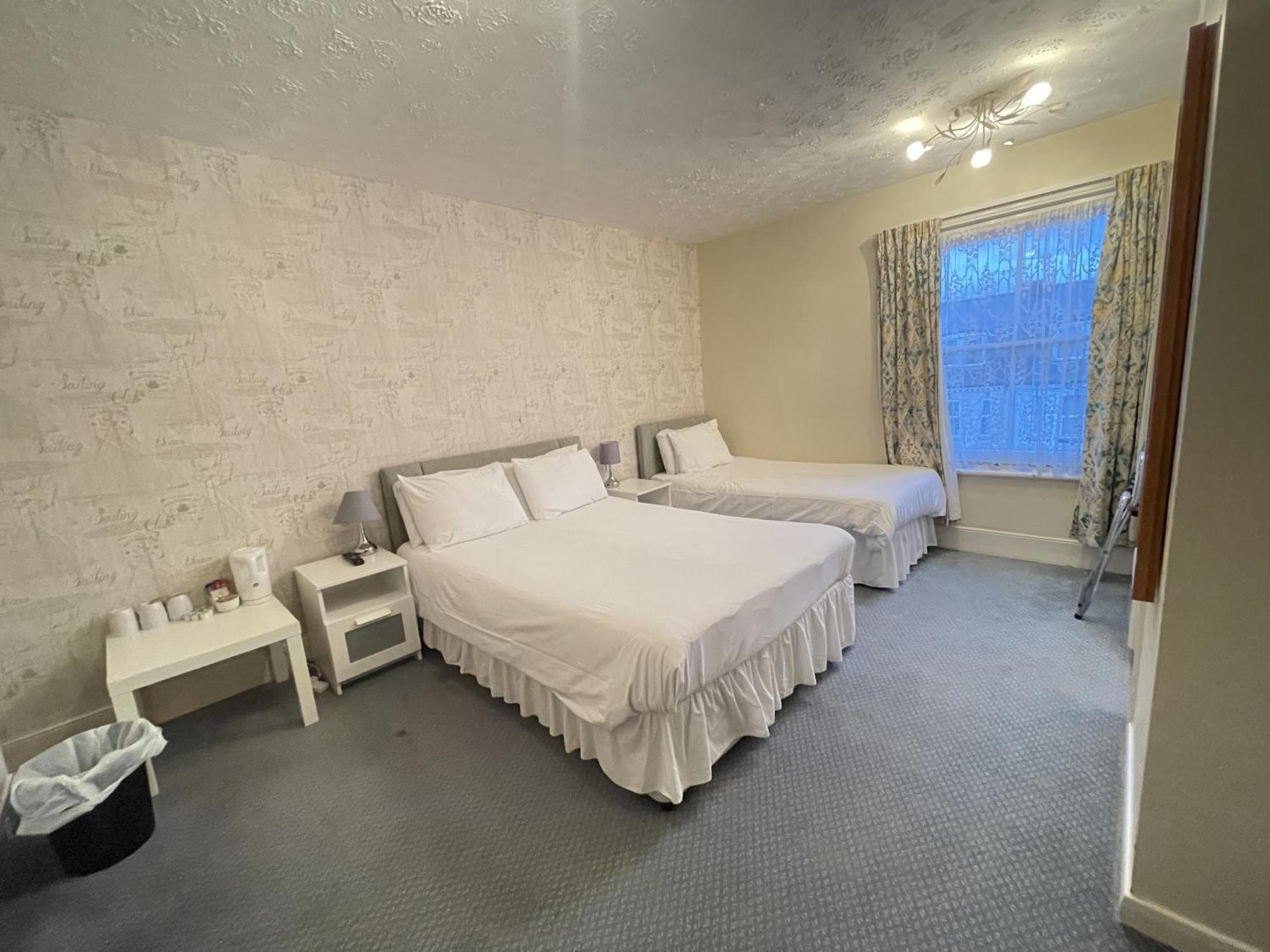 The Dolphin Hotel Great Yarmouth Habitación foto