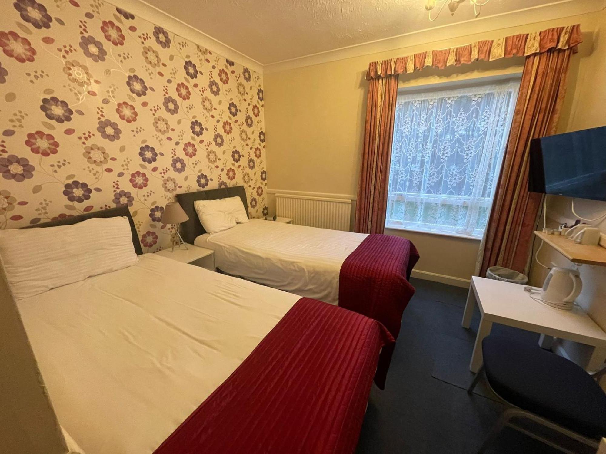The Dolphin Hotel Great Yarmouth Habitación foto